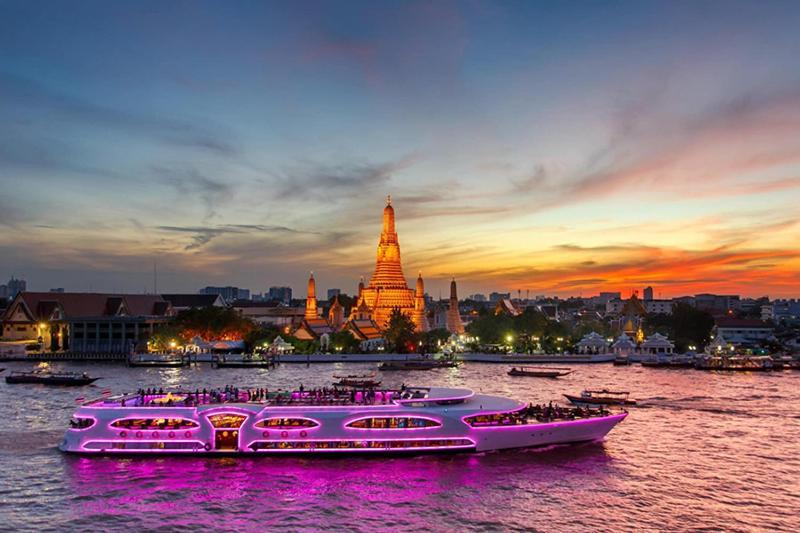 Easy Sunday Khaosan Bangkok Hotel Exterior photo